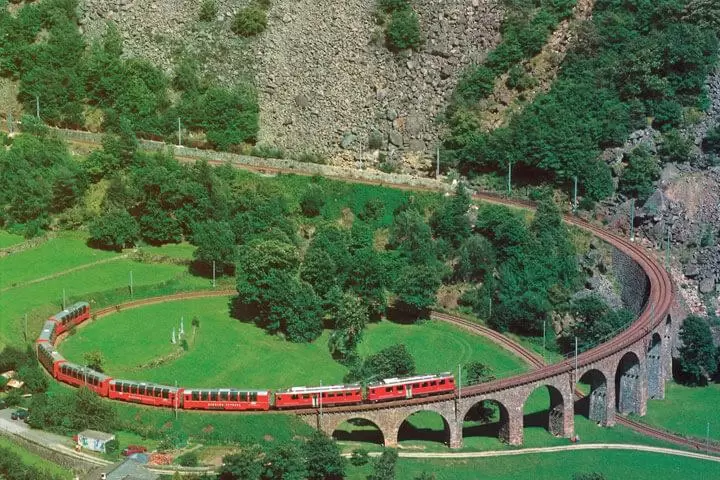 Switzerland Golden Pass Train Tour Packages